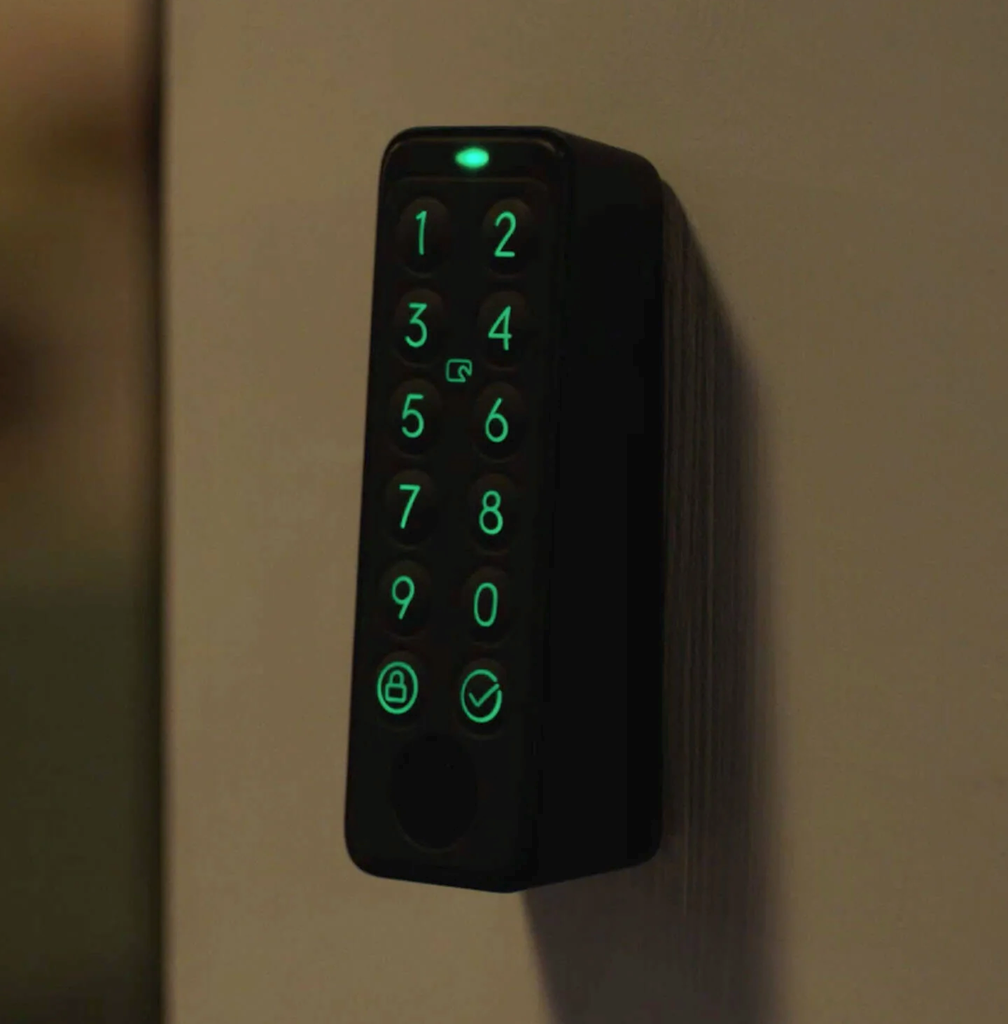 Switch-Bot Keypad Touch